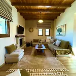 Alexi's House * Калаврита