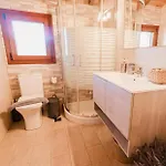 Alexi's House Дом отдыха