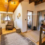 Alexi's House Калаврита
