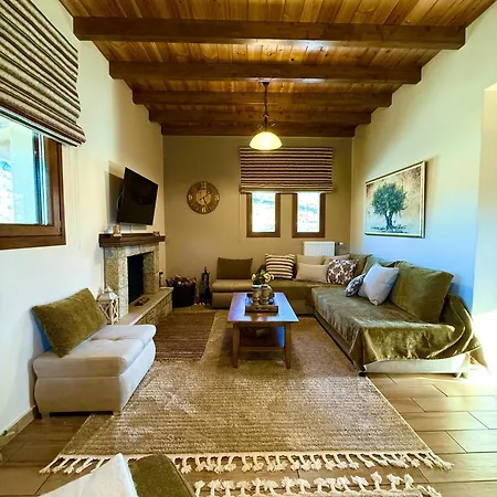 Alexi's House * Kalavryta