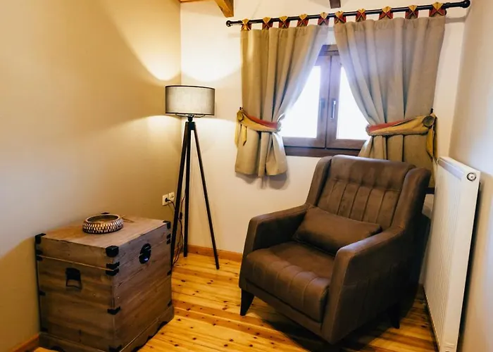 Alexi's House Semesterbostad *