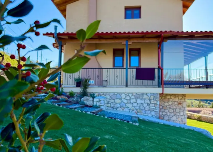 Alexi's House Semesterbostad *