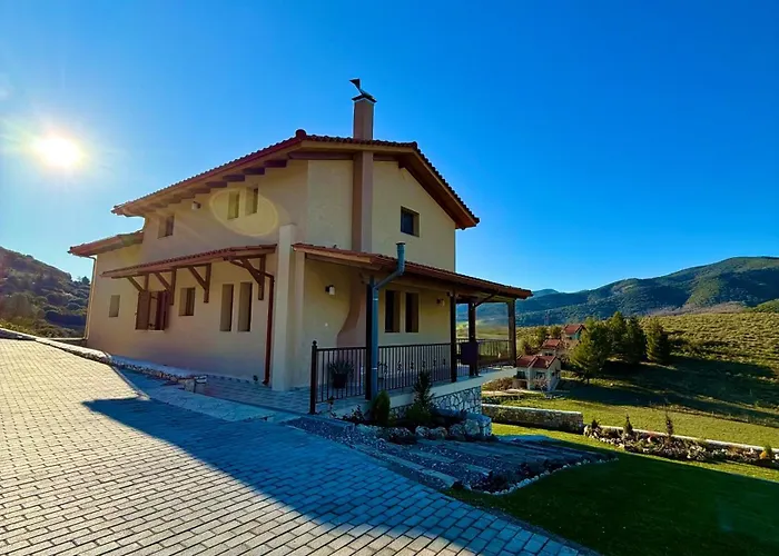 Semesterbostad Alexi's House