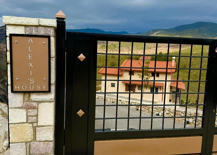 Semesterbostad Alexi's House